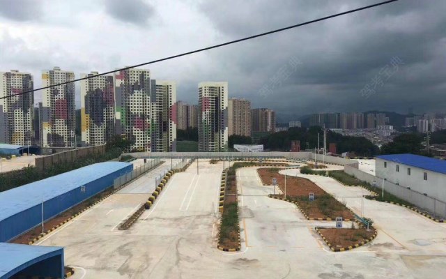 贵阳驾校怎么选？从报名到拿证的完整思路