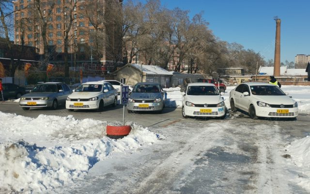 铭泓驾校绿园分校朱嘉裕训练场地【长春市铭泓驾校绿园分校】